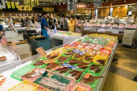 魚太郎店内イメージ