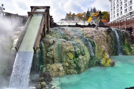 草津温泉・湯畑　写真提供：群馬県